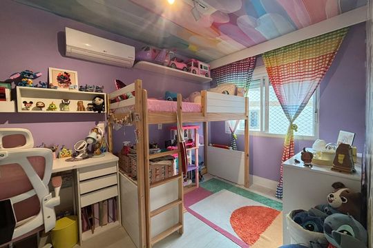Quarto de casa de condomínio à venda com 5 quartos, 230m² em Barra da Tijuca, Rio de Janeiro