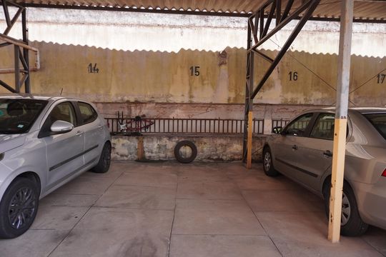 Garagem de apartamento para alugar com 2 quartos, 102m² em Nucleo Residencial Silvio Vilari, São Carlos
