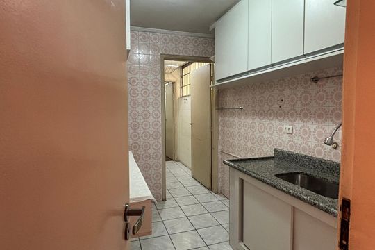 Cozinha de apartamento à venda com 2 quartos, 65m² em Vila Mariana, São Paulo