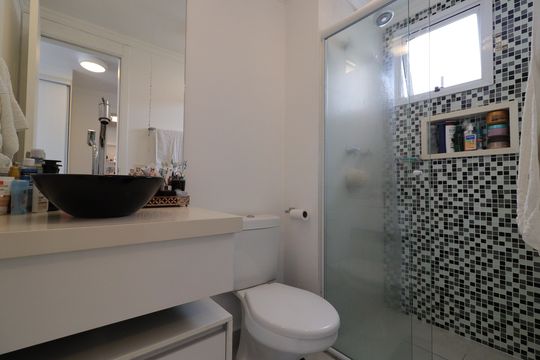 Banheiro da Suíte de apartamento à venda com 3 quartos, 81m² em Vila Isa, São Paulo