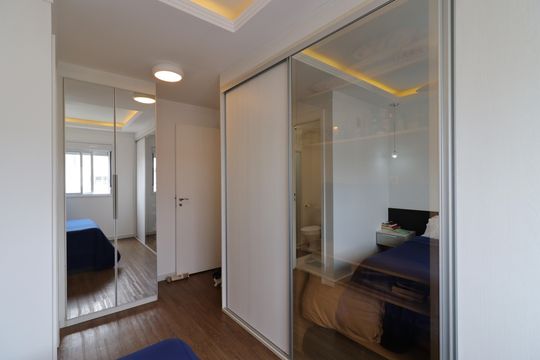 Suíte de apartamento à venda com 3 quartos, 81m² em Vila Isa, São Paulo