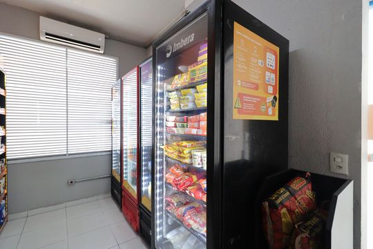 Área comum - Mercado de apartamento à venda com 3 quartos, 81m² em Vila Isa, São Paulo