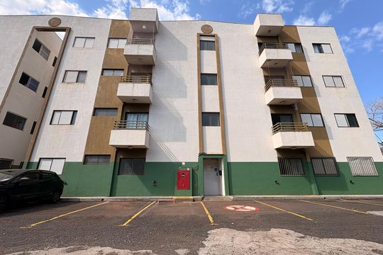 Fachada do bloco de apartamento para alugar com 3 quartos, 66m² em Vila Tiberio, Ribeirão Preto