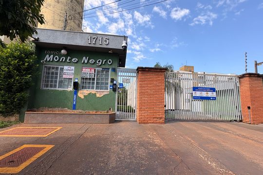 Fachada de apartamento para alugar com 3 quartos, 66m² em Vila Tiberio, Ribeirão Preto