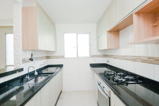 Cozinha de apartamento para alugar com 2 quartos, 45m² em Vila Alzira, Guarulhos