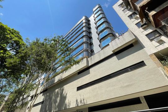 Fachada de apartamento à venda com 3 quartos, 157m² em Tijuca, Rio de Janeiro