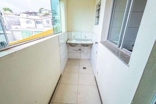 area de serviço de casa de condomínio para alugar com 2 quartos, 65m² em Via Colégio, Belo Horizonte