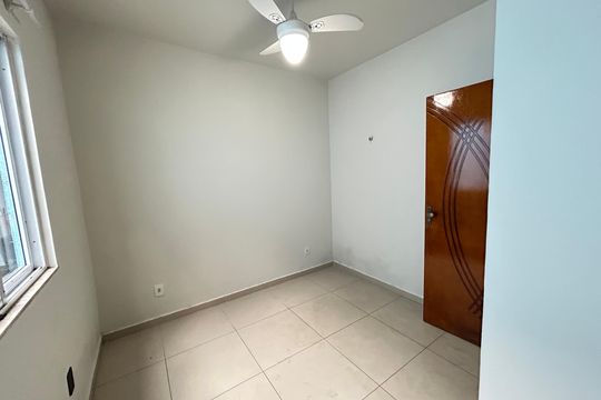 Quarto 1 de casa para alugar com 4 quartos, 150m² em Ricardo de Albuquerque, Rio de Janeiro