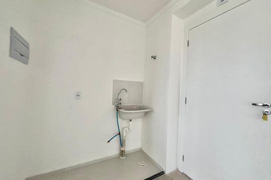 Área de Serviço de apartamento à venda com 2 quartos, 42m² em Jardim Oriental, São Paulo