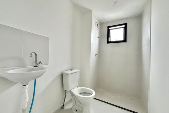 Banheiro de apartamento à venda com 2 quartos, 42m² em Jardim Oriental, São Paulo