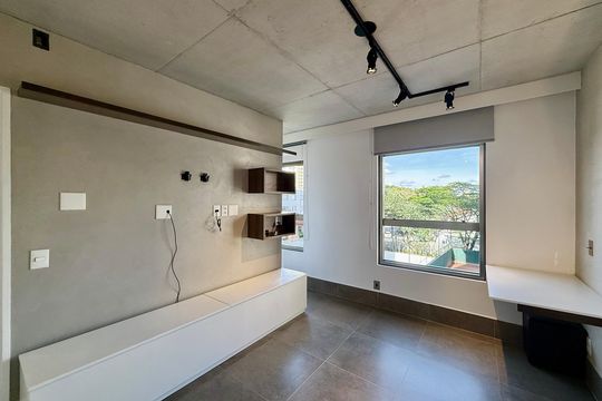 Quarto de apartamento para alugar com 1 quarto, 74m² em Jardim das Acacias, São Paulo
