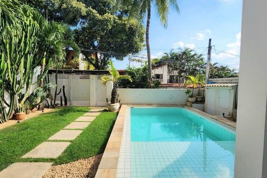 Área externa de casa de condomínio à venda com 4 quartos, 340m² em Taquara, Rio de Janeiro