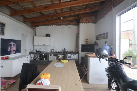 Área comum - Churrasqueira de casa à venda com 2 quartos, 105m² em Mato Grande, Canoas
