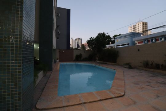 Área comum - Piscina de apartamento para alugar com 3 quartos, 112m² em Costa Azul, Salvador