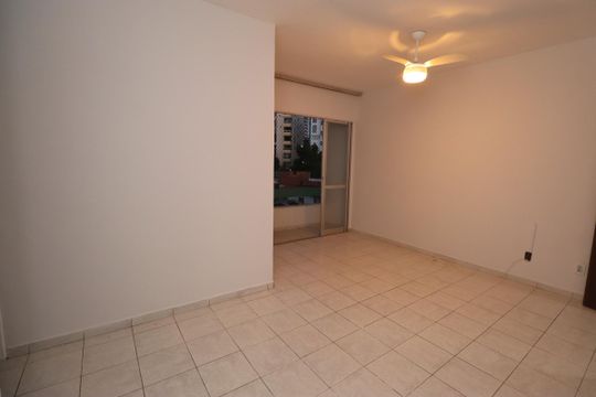 Sala de apartamento para alugar com 3 quartos, 112m² em Costa Azul, Salvador