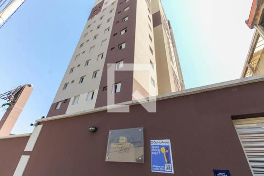 Fachada de apartamento para alugar com 2 quartos, 45m² em Vila Matilde, São Paulo
