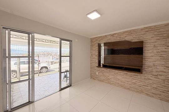 Casa para alugar com 3 quartos, 80m² em Jardim Bertioga, Várzea Paulista