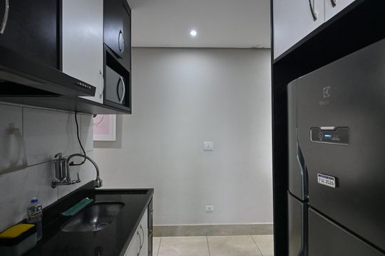 Cozinha de casa para alugar com 2 quartos, 50m² em Parque Pinheiros, Taboão da Serra