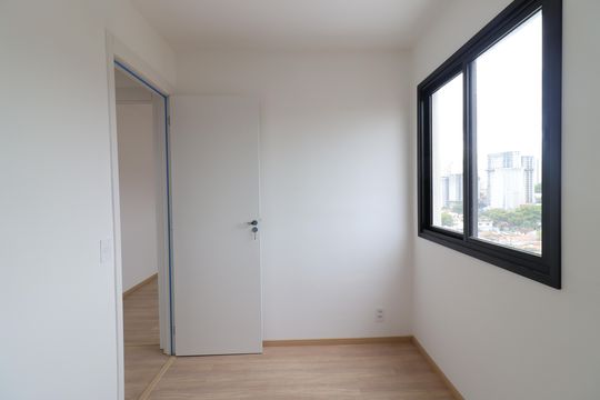 Quarto 2 de apartamento para alugar com 2 quartos, 39m² em Jardim Prudência, São Paulo
