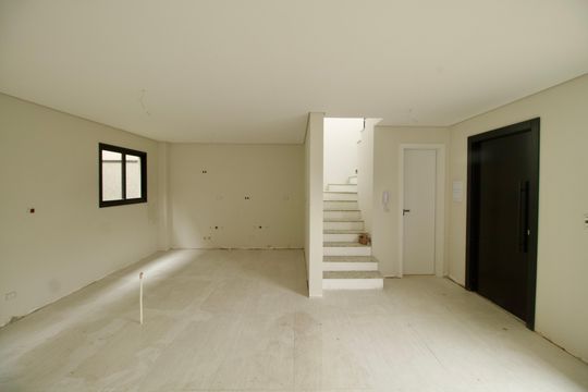 Casa de Condomínio à venda com 3 quartos, 189m² em Bacacheri, Curitiba