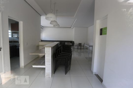 Apartamento à venda com 2 quartos, 56m² em São Pedro, Osasco