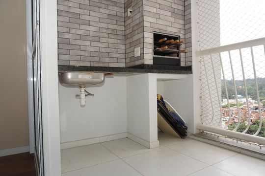 Varanda de apartamento para alugar com 3 quartos, 90m² em Jardim Branca Flor, Embu das Artes
