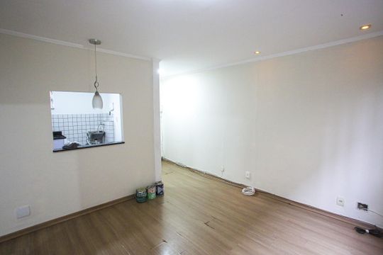 Sala de apartamento à venda com 2 quartos, 44m² em Taquara, Rio de Janeiro