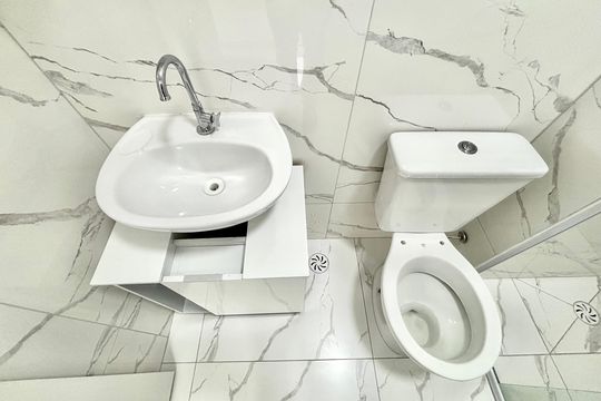 Banheiro de apartamento para alugar com 2 quartos, 58m² em Vila Campanela, São Paulo