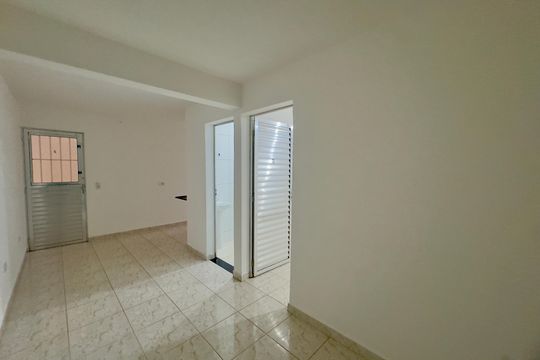Casa para alugar com 1 quarto, 40m² em Vila Carmela |||, Guarulhos