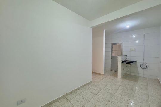 Kitnet/Studio para alugar com 1 quarto, 40m² em Vila Carmela |||, Guarulhos