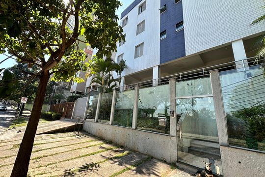 Fachada de apartamento à venda com 4 quartos, 108m² em Buritis, Belo Horizonte