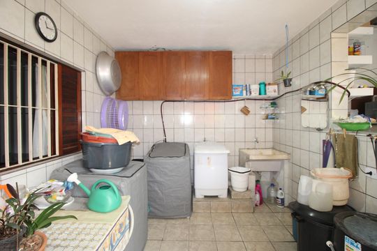Área de Serviço de casa à venda com 3 quartos, 273m² em Jardim Dalmo, São Paulo