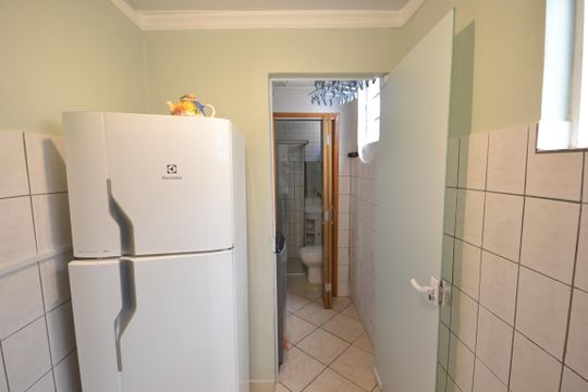 Cozinha de casa para alugar com 1 quarto, 25m² em Rio Pequeno, São Paulo
