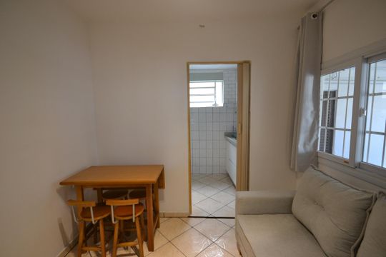 Sala de casa para alugar com 1 quarto, 25m² em Rio Pequeno, São Paulo