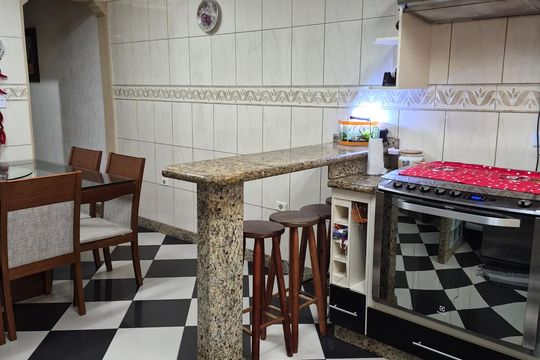 Cozinha de casa à venda com 2 quartos, 242m² em Jardim Las Vegas, Santo André