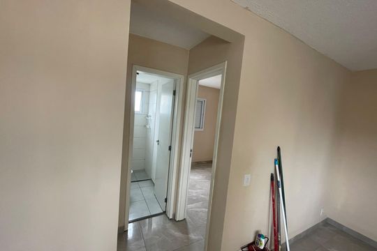 Corredor de apartamento para alugar com 2 quartos, 39m² em Chácaras Assay, Hortolândia