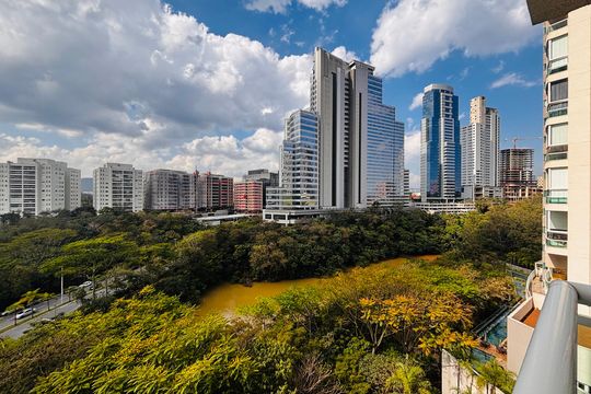 Vista varanda suite 1 de apartamento à venda com 4 quartos, 260m² em Alphaville Empresarial, Barueri