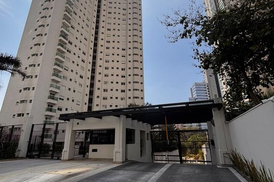 Fachada de apartamento à venda com 4 quartos, 260m² em Alphaville Empresarial, Barueri