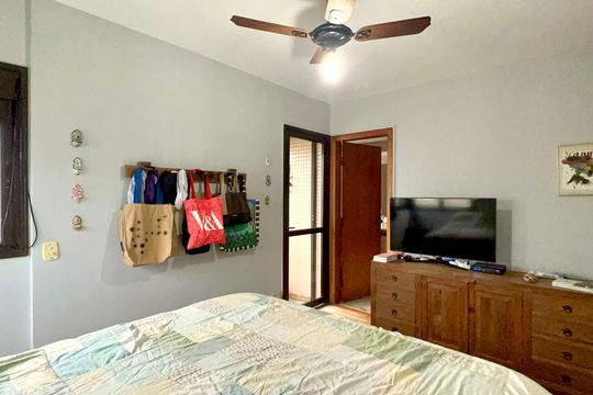Suíte 3 de apartamento à venda com 3 quartos, 173m² em Alto de Pinheiros, São Paulo