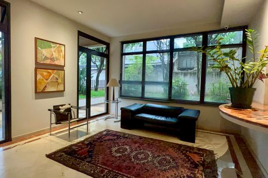 Hall de entrada de apartamento à venda com 3 quartos, 173m² em Alto de Pinheiros, São Paulo