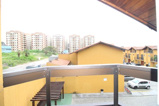 Varanda do quarto 1 de casa de condomínio à venda com 3 quartos, 72m² em Itaquera, São Paulo