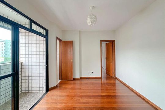 Apartamento para alugar com 1 quarto, 50m² em Carmo, Belo Horizonte