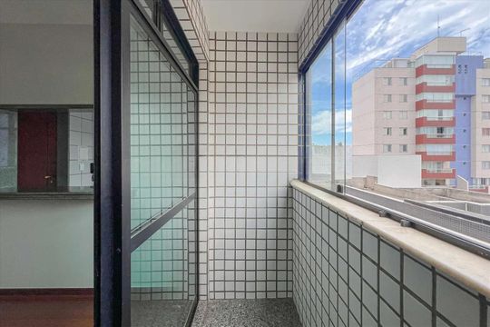 Sala Varanda   de apartamento para alugar com 1 quarto, 50m² em Carmo, Belo Horizonte