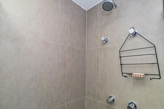 Banheiro de kitnet/studio à venda com 1 quarto, 25m² em Brooklin, São Paulo