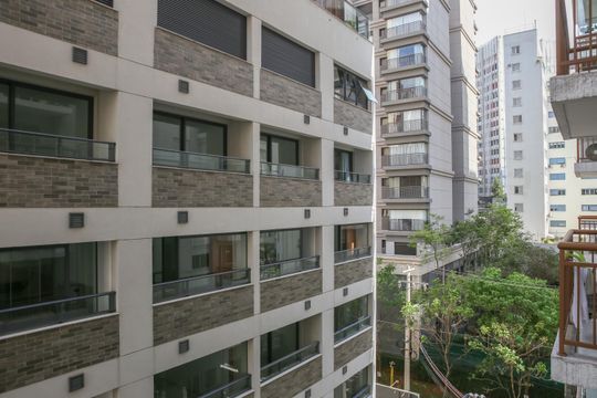 Vista da varanda da sala de apartamento para alugar com 1 quarto, 27m² em Perdizes, São Paulo