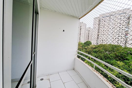 Varanda  de apartamento para alugar com 2 quartos, 60m² em Jardim Testae, Guarulhos