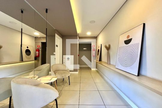 Hall social de apartamento para alugar com 1 quarto, 38m² em Jabaquara, São Paulo