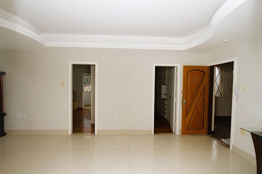 Sala de apartamento para alugar com 3 quartos, 90m² em Cidade Jardim, Belo Horizonte