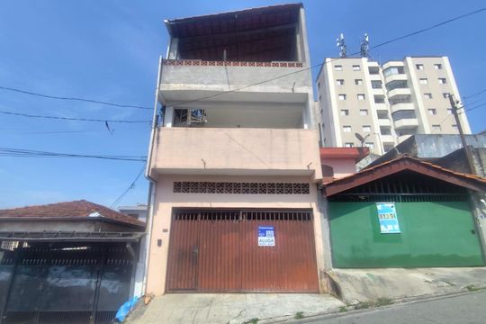 Fachada de casa para alugar com 3 quartos, 150m² em Jardim Germania, São Paulo