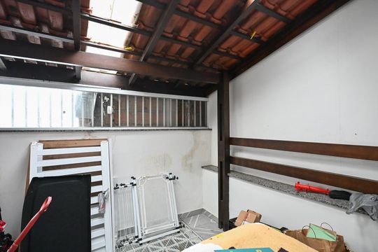 Varanda do Quarto 1 de casa à venda com 2 quartos, 85m² em Vila Pirajussara, São Paulo